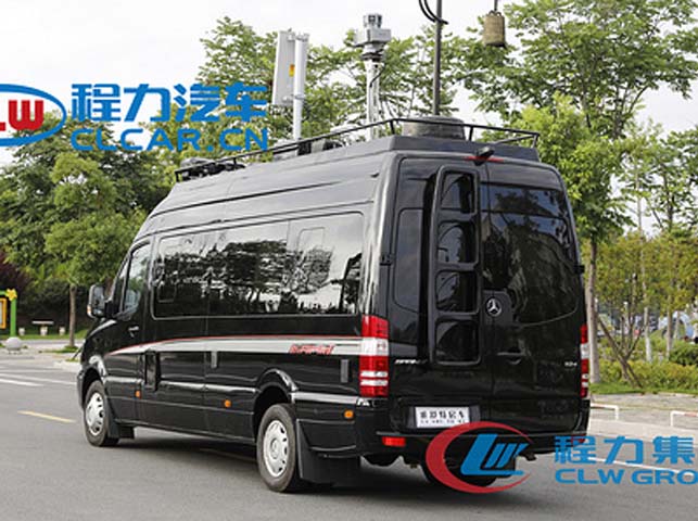 奔馳斯賓特指揮車(chē)圖片4